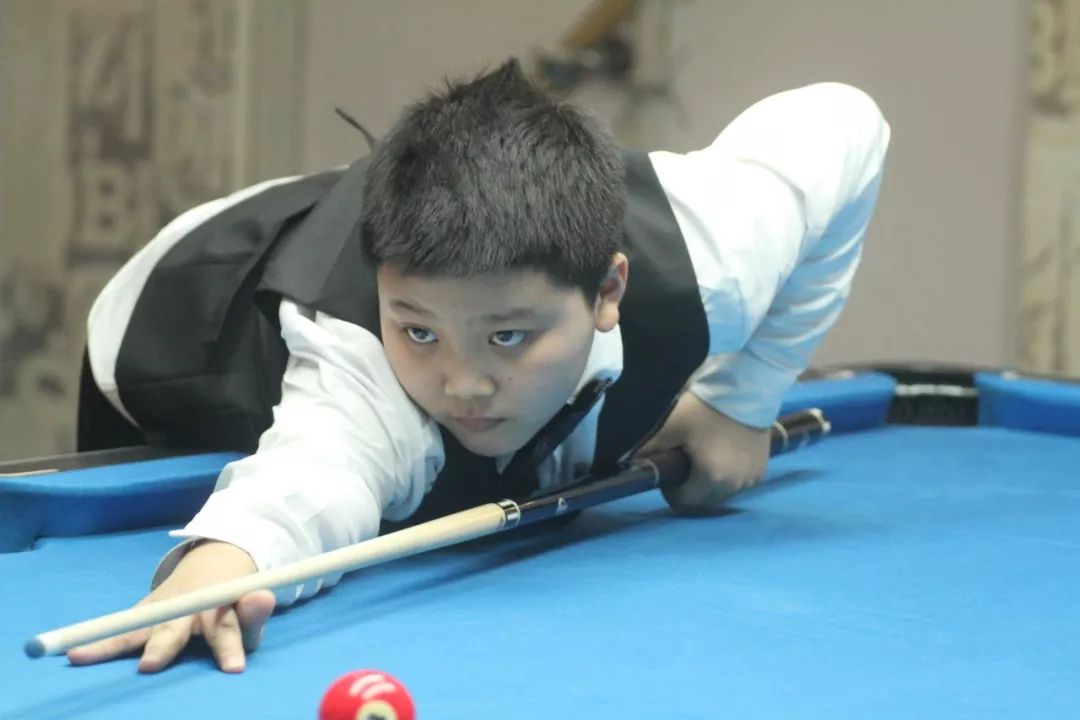 更是篮球文 更是篮球文