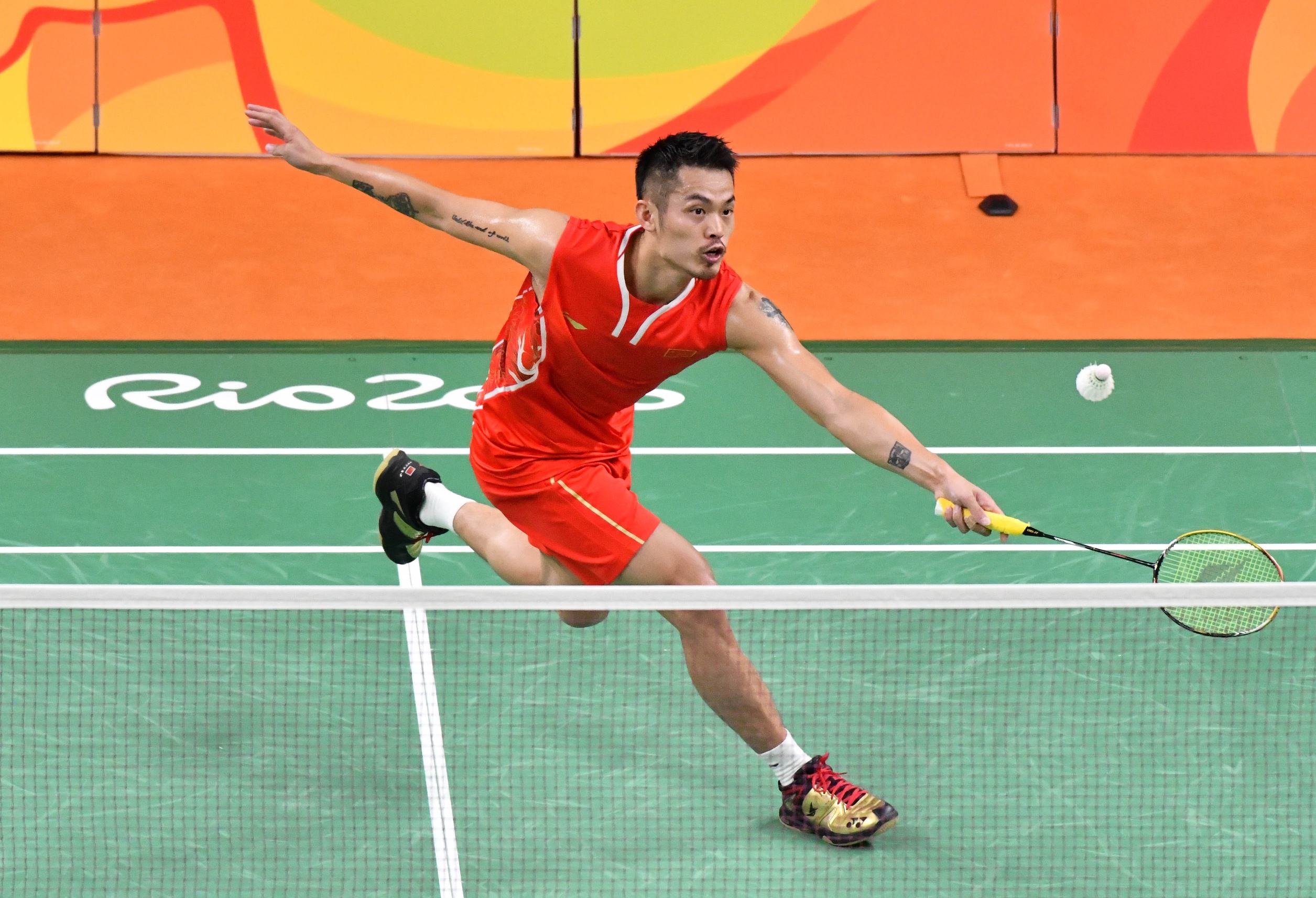 励了国内的 励了国内的